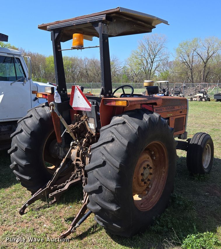 image for item EL5549 1992 Massey Ferguson 375 tractor
