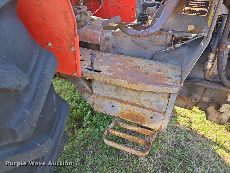 image for item EL5549 1992 Massey Ferguson 375 tractor