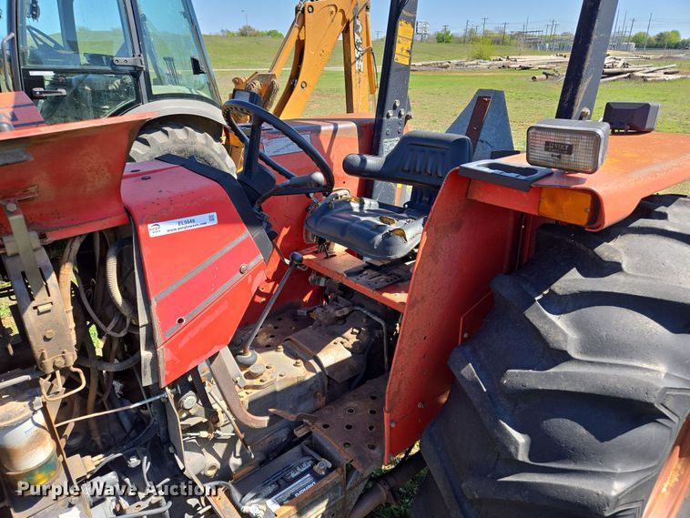 image for item EL5549 1992 Massey Ferguson 375 tractor