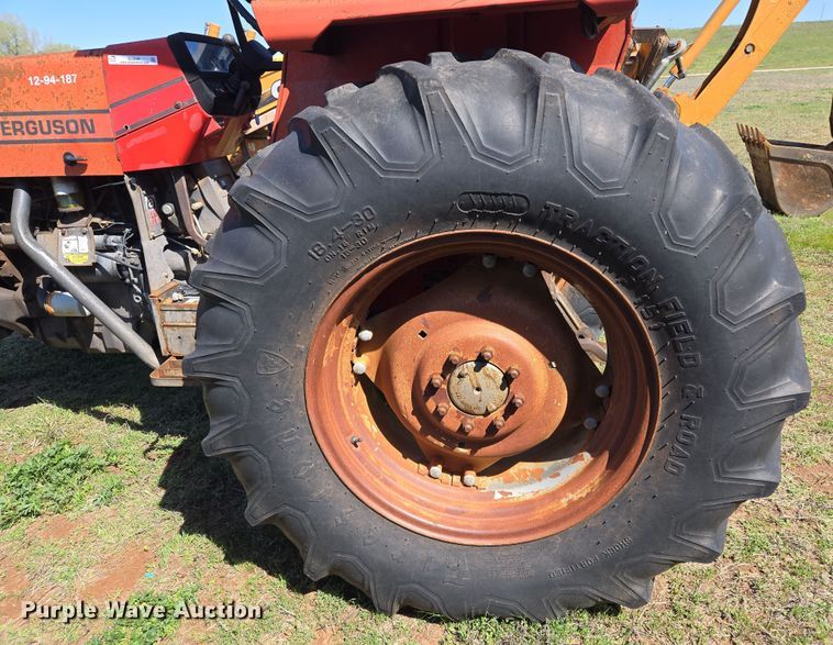 image for item EL5549 1992 Massey Ferguson 375 tractor