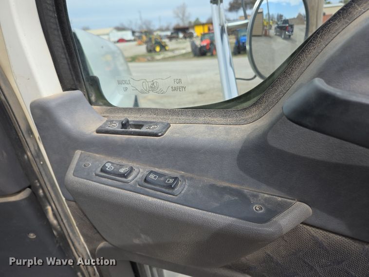 image for item EL5696 2008 Mack CHU613 semi truck