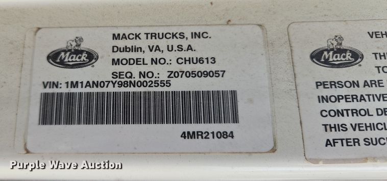image for item EL5696 2008 Mack CHU613 semi truck