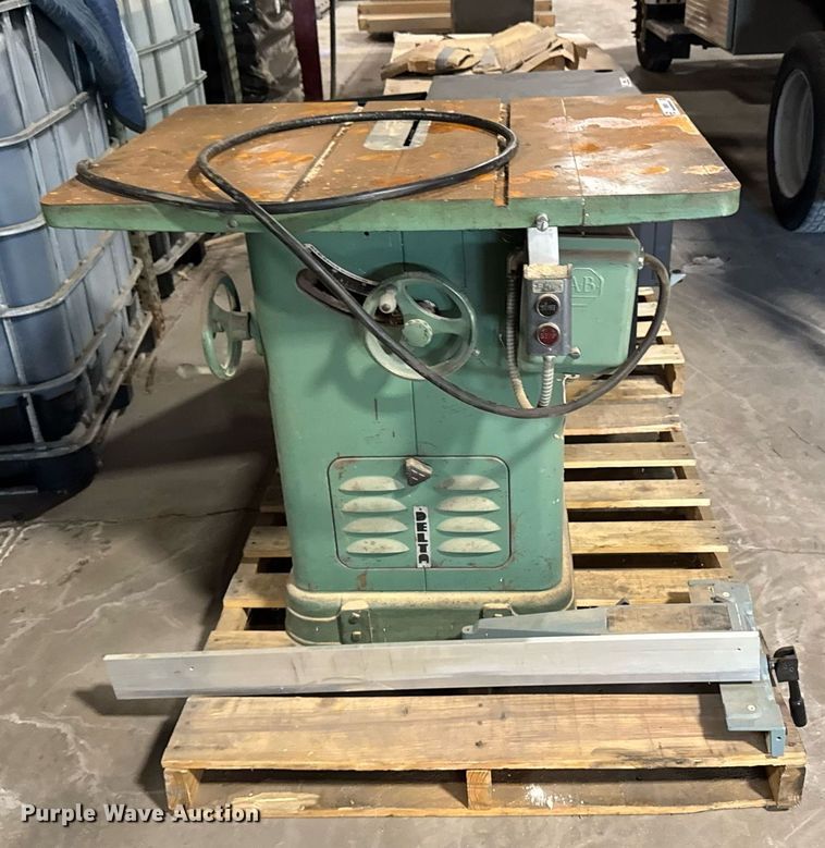 image for item EM3512 Delta table saw