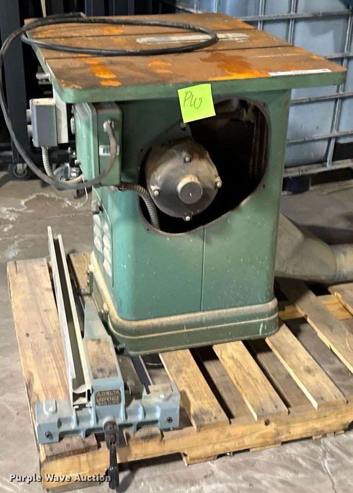 image for item EM3512 Delta table saw
