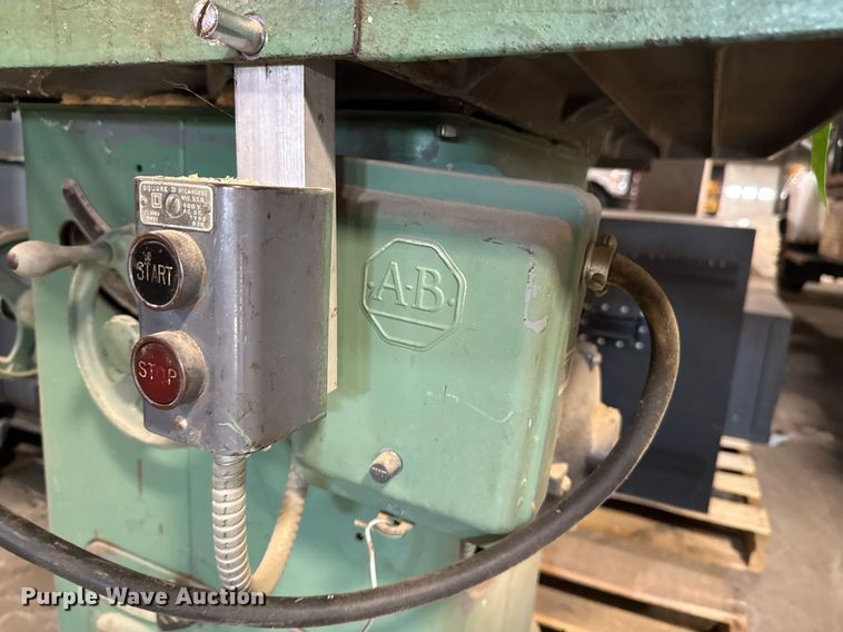 image for item EM3512 Delta table saw