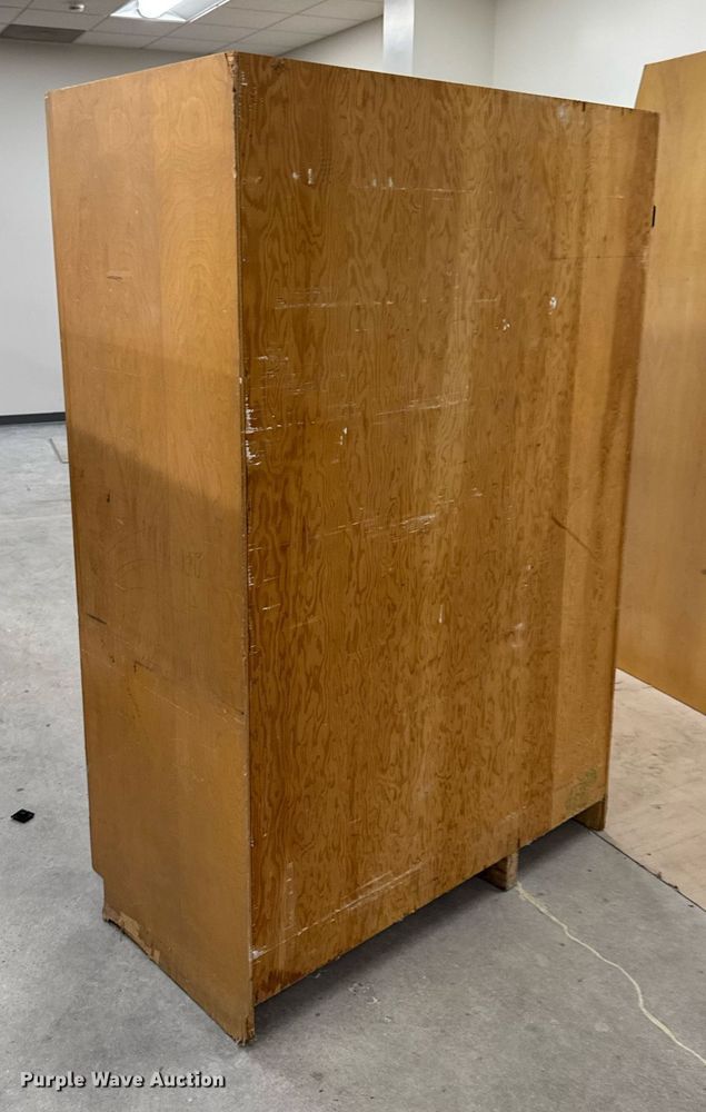 image for item EM3514 Cabinet