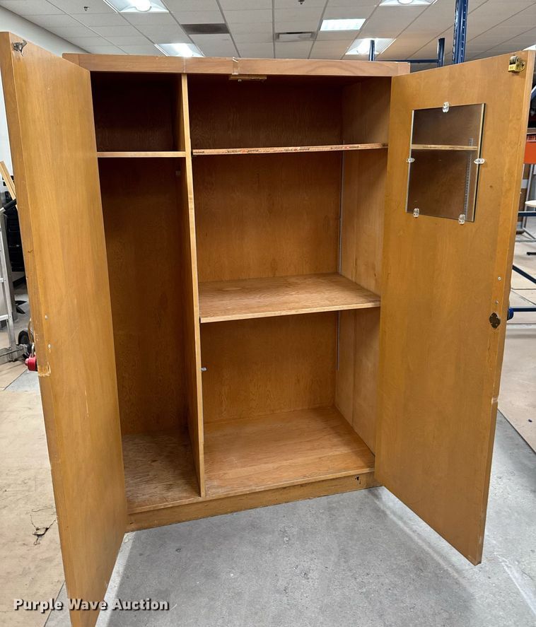 image for item EM3514 Cabinet