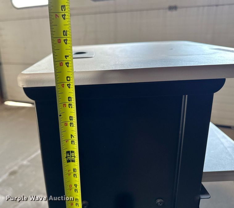 image for item EM3516 (7) computer tables