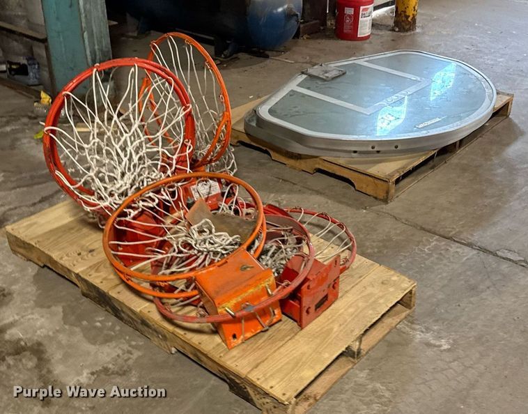 image for item EM3527 Basketball equipment