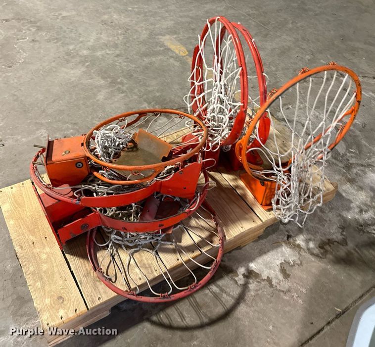 image for item EM3527 Basketball equipment