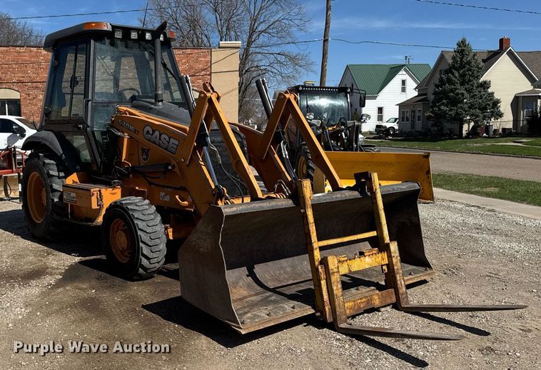 image for item EM3757 2014 Case 570N XT industrial tractor