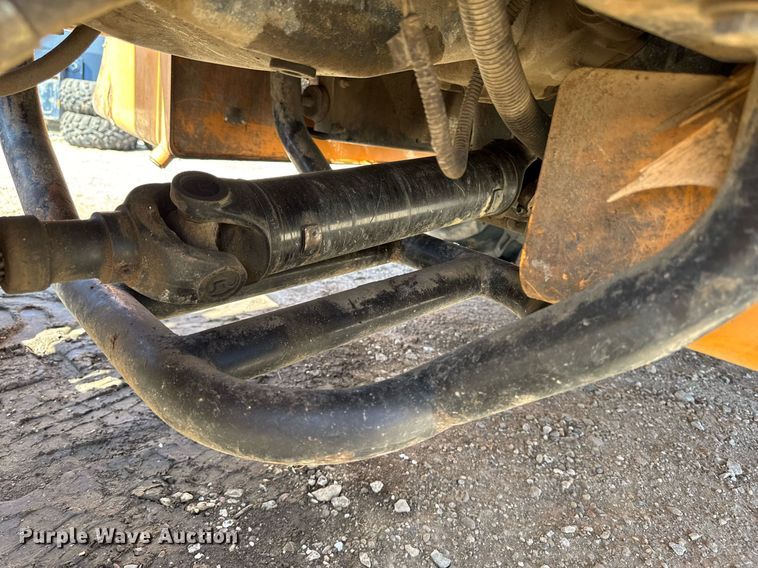 image for item EM3757 2014 Case 570N XT industrial tractor