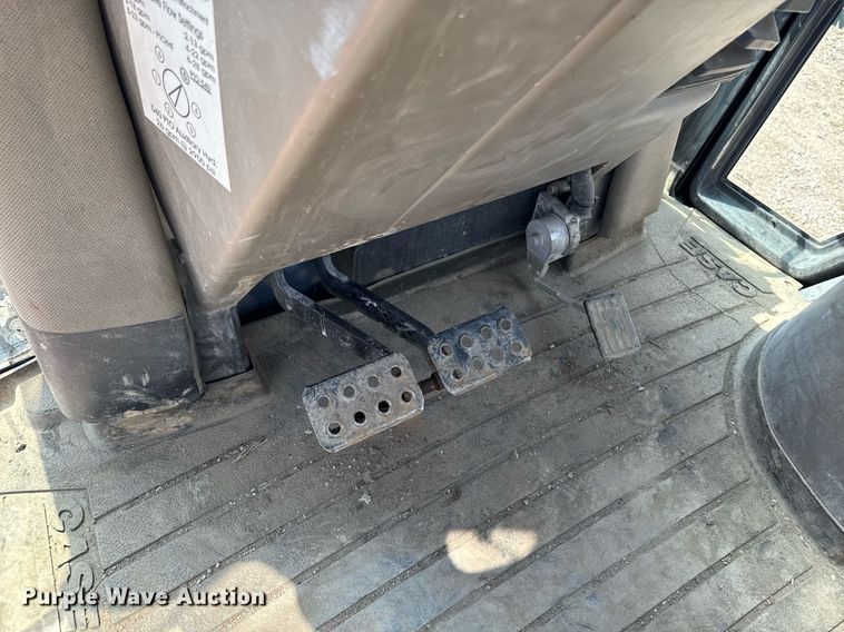 image for item EM3757 2014 Case 570N XT industrial tractor