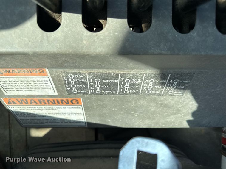 image for item EM3757 2014 Case 570N XT industrial tractor