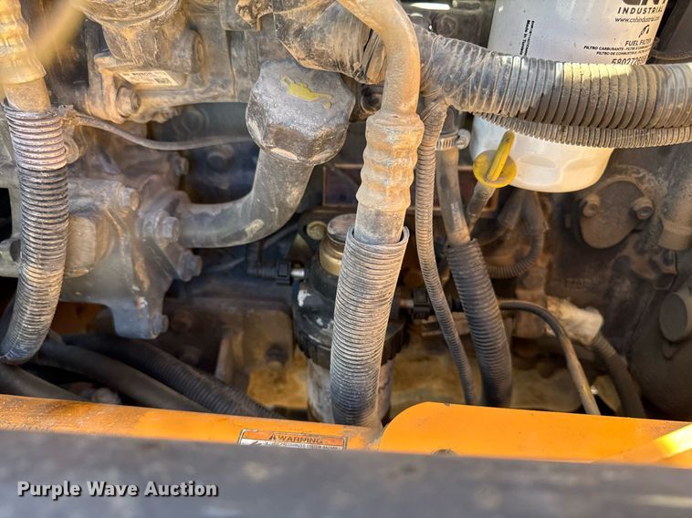 image for item EM3757 2014 Case 570N XT industrial tractor