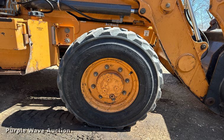 image for item EM3757 2014 Case 570N XT industrial tractor