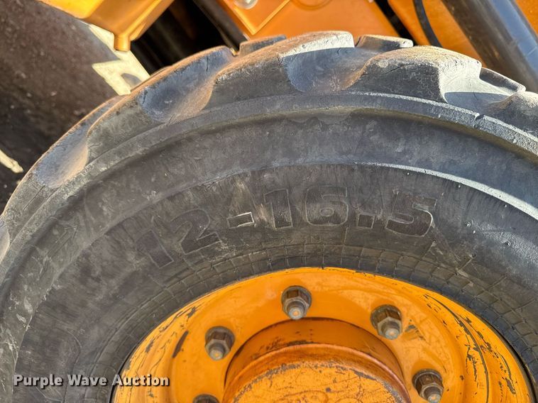 image for item EM3757 2014 Case 570N XT industrial tractor