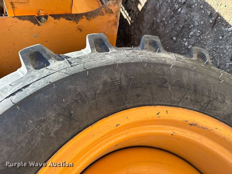 image for item EM3757 2014 Case 570N XT industrial tractor