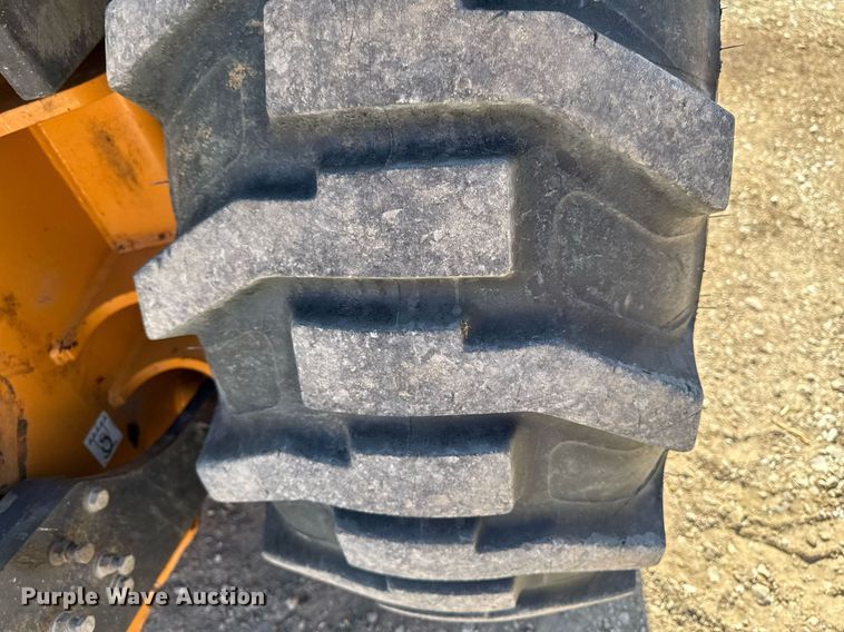 image for item EM3757 2014 Case 570N XT industrial tractor