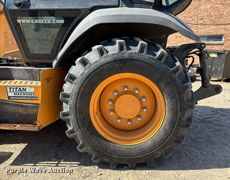 image for item EM3757 2014 Case 570N XT industrial tractor