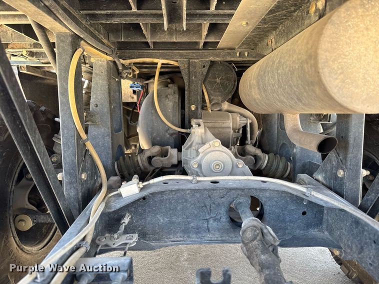 image for item EM3758 2005 Polaris Ranger 6x6 utility vehicle