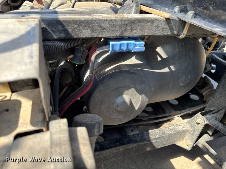 image for item EM3758 2005 Polaris Ranger 6x6 utility vehicle