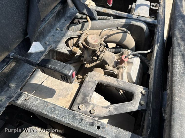 image for item EM3758 2005 Polaris Ranger 6x6 utility vehicle