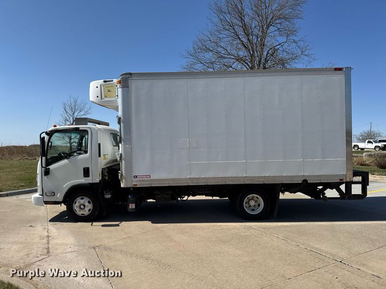 image for item EM3759 2011 Isuzu NPR refrigerated truck
