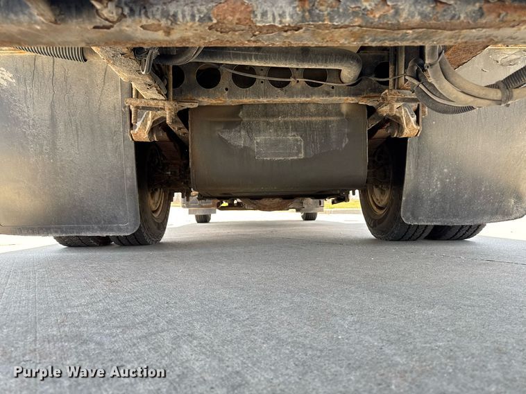 image for item EM3759 2011 Isuzu NPR refrigerated truck