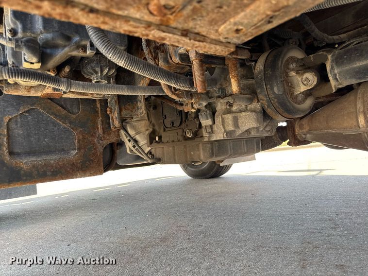 image for item EM3759 2011 Isuzu NPR refrigerated truck