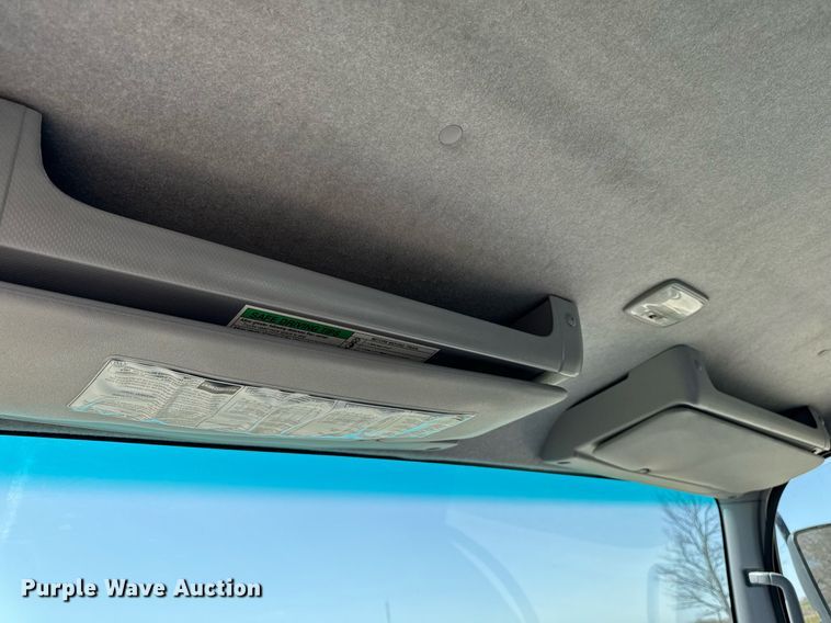 image for item EM3759 2011 Isuzu NPR refrigerated truck