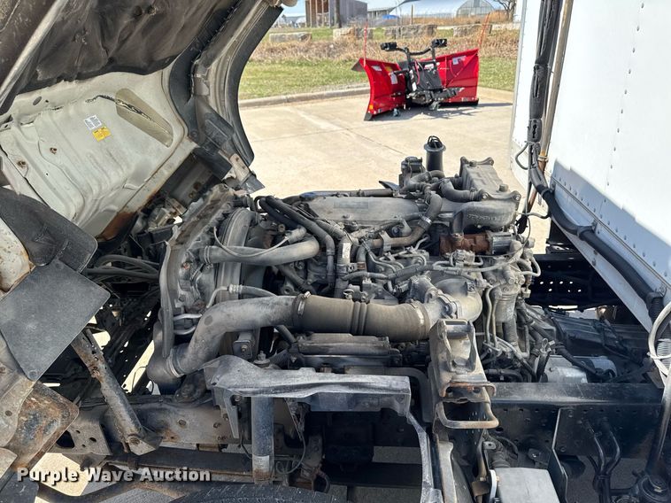 image for item EM3759 2011 Isuzu NPR refrigerated truck