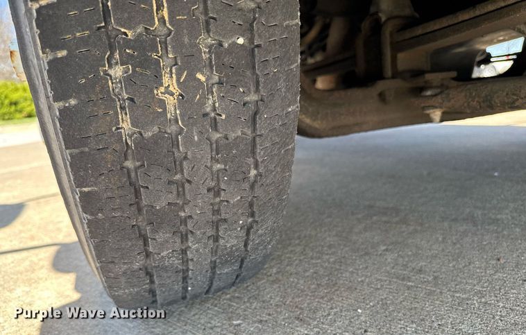 image for item EM3759 2011 Isuzu NPR refrigerated truck