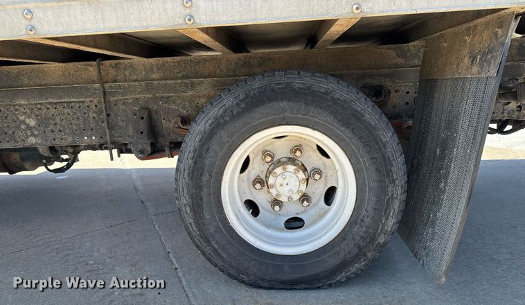 image for item EM3759 2011 Isuzu NPR refrigerated truck