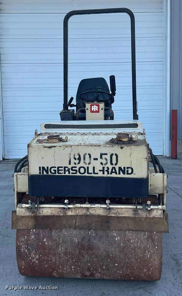 image for item EN3011 1993 Ingersoll Rand  DD24 double drum vibratory roller