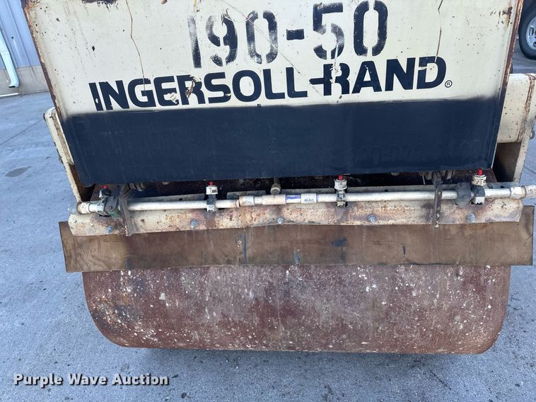 image for item EN3011 1993 Ingersoll Rand  DD24 double drum vibratory roller