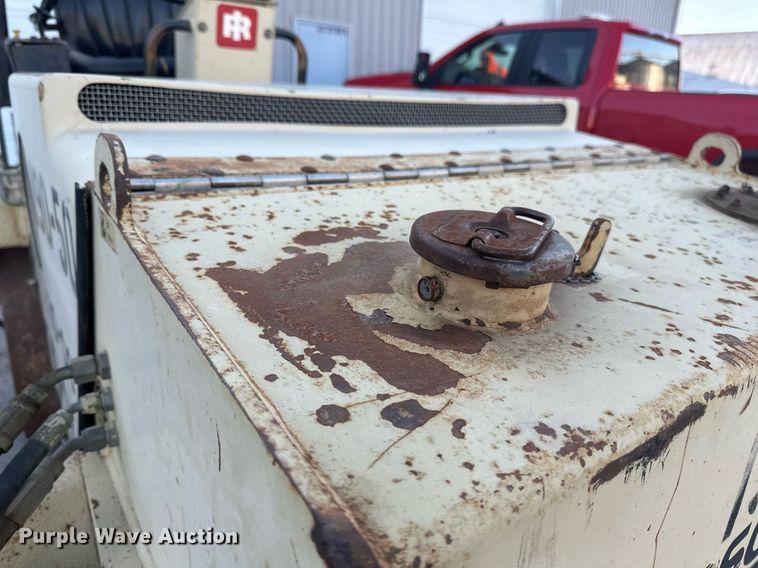 image for item EN3011 1993 Ingersoll Rand  DD24 double drum vibratory roller