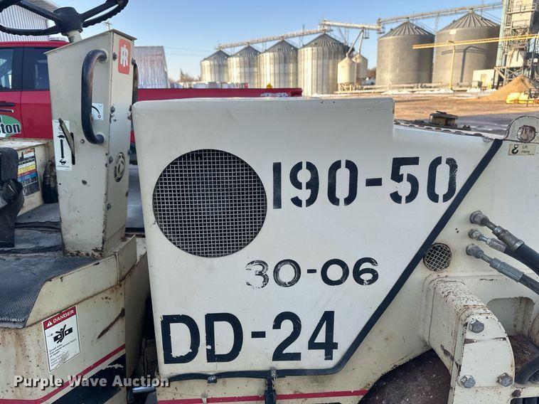 image for item EN3011 1993 Ingersoll Rand  DD24 double drum vibratory roller