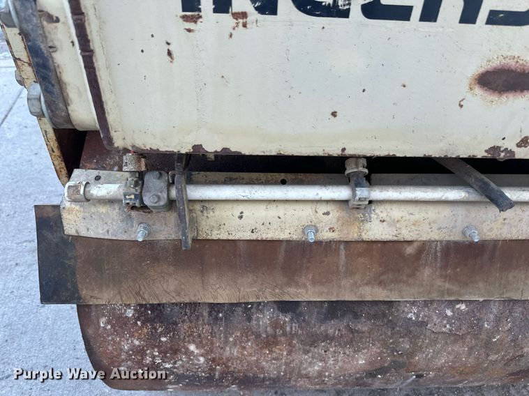 image for item EN3011 1993 Ingersoll Rand  DD24 double drum vibratory roller
