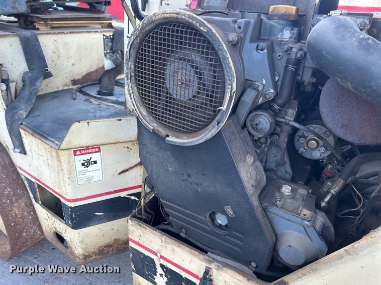 image for item EN3011 1993 Ingersoll Rand  DD24 double drum vibratory roller