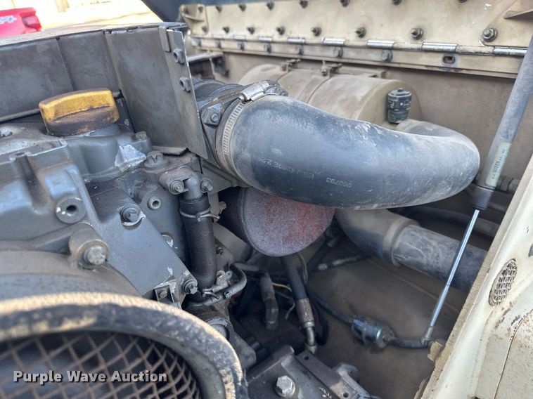 image for item EN3011 1993 Ingersoll Rand  DD24 double drum vibratory roller