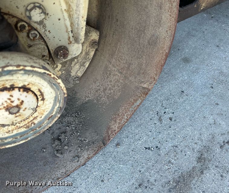 image for item EN3011 1993 Ingersoll Rand  DD24 double drum vibratory roller