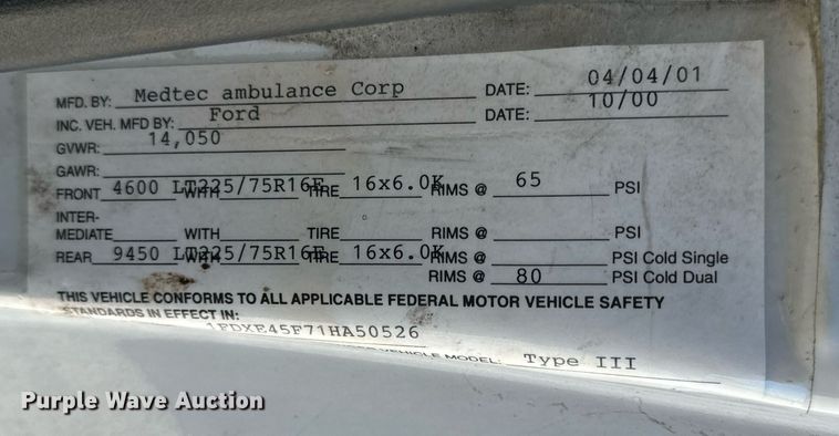 image for item EN5115 2001 Ford E450 Super Duty ambulance