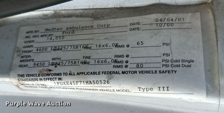 image for item EN5115 2001 Ford E450 Super Duty ambulance