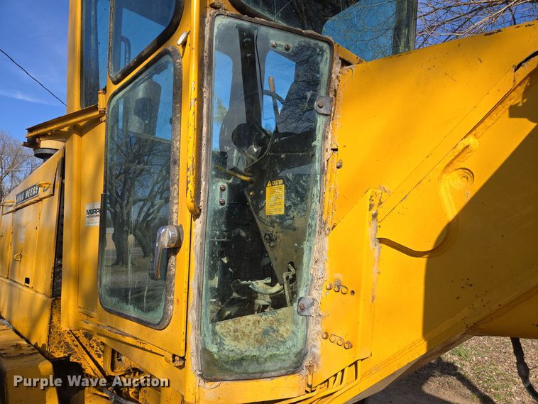 image for item EN8773 John Deere 770 motor grader