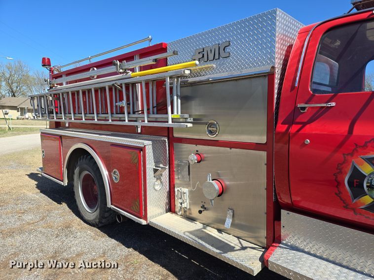 image for item EN8817 1986 GMC C6000 pumper fire truck