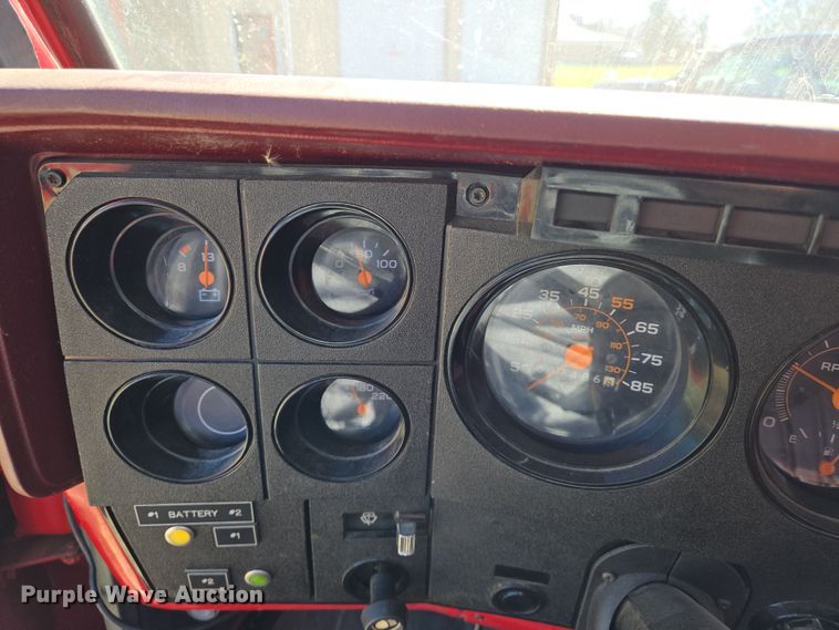 image for item EN8817 1986 GMC C6000 pumper fire truck