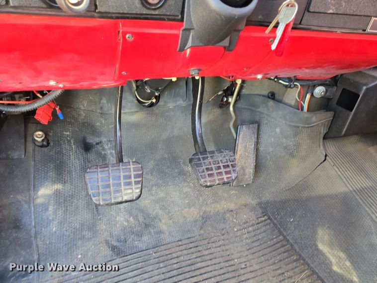 image for item EN8817 1986 GMC C6000 pumper fire truck