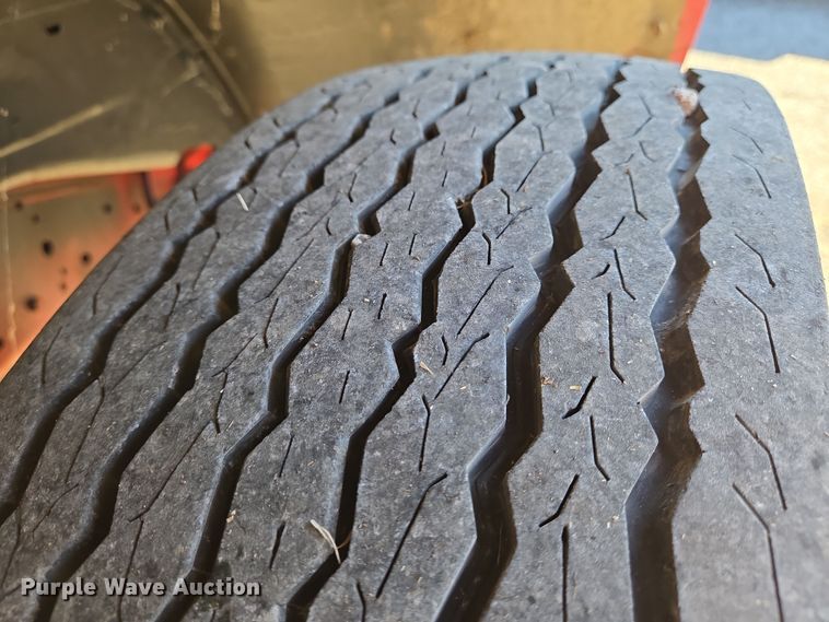 image for item EN8817 1986 GMC C6000 pumper fire truck