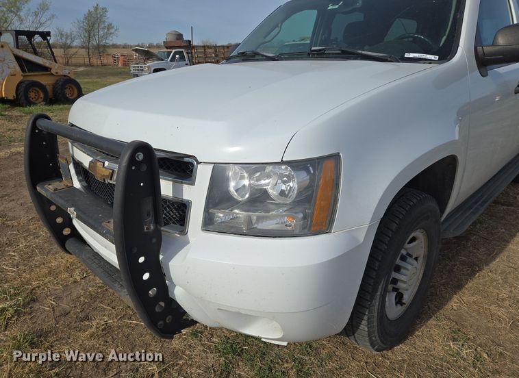 image for item EN8822 2007 Chevrolet Suburban 2500 SUV